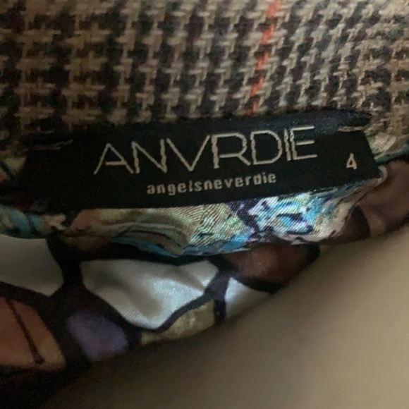 𝅺Anvrdie (Angels never die) brown plaid mixed design and beaded placket jacket - Picture 10 of 11